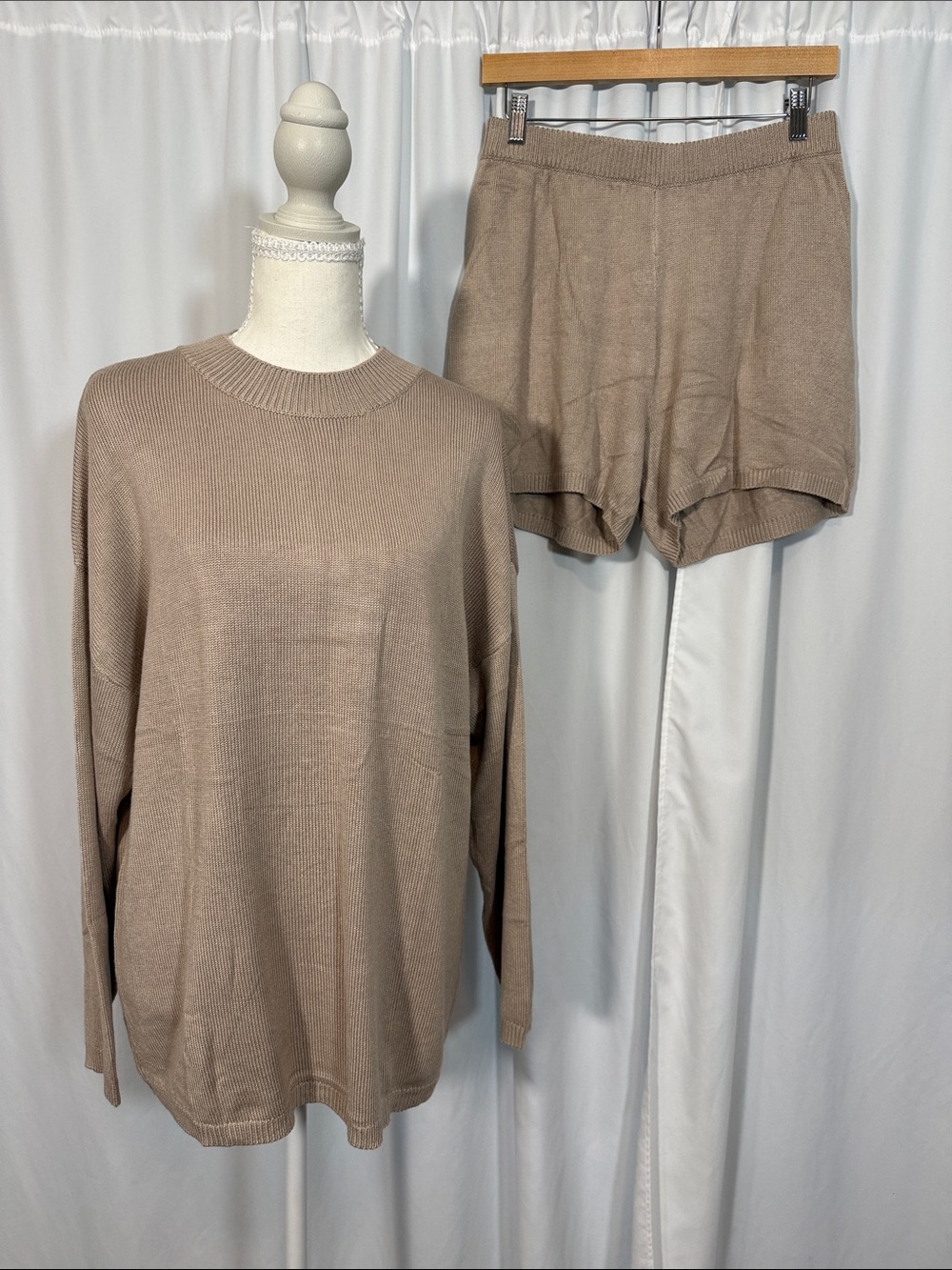 Crewneck Sweater & Knit Shorts Set